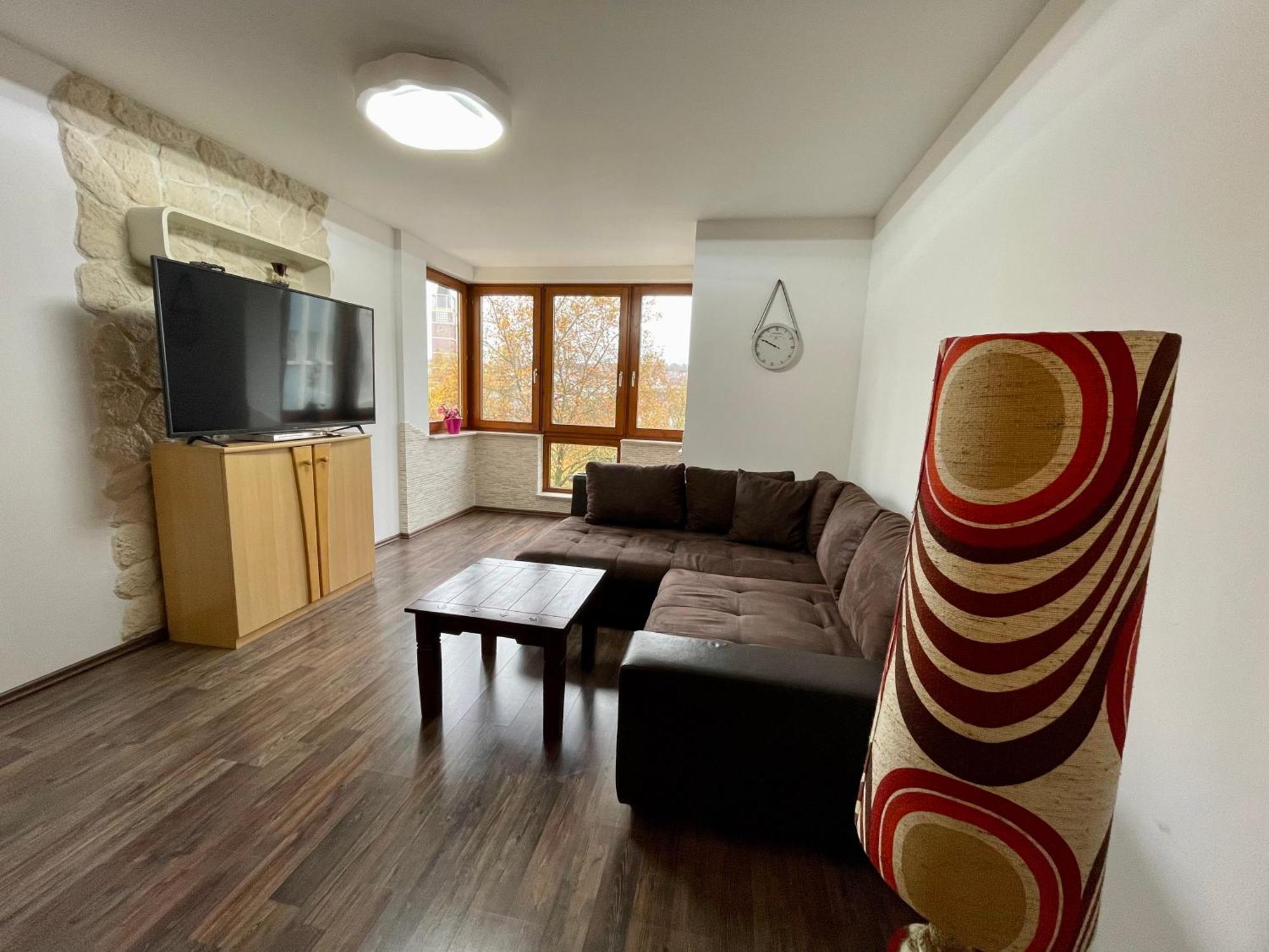 Wunderschoenes Apartment In Der Goldstadt Pforzheim Exteriör bild